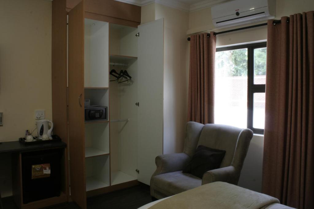 Europrime Boutique Hotel Boksburg Kültér fotó