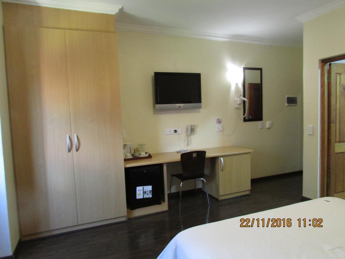 Europrime Boutique Hotel Boksburg Kültér fotó